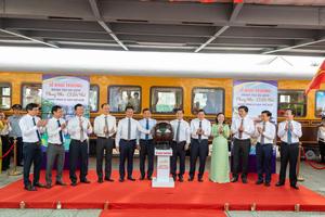 Khai trương đoàn tàu du lịch “Cố đô Huế – Phong Nha: Hành trình di sản thế giới”