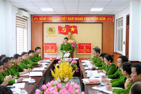Nghệ An: Công an duy trì tiếp công dân xuyên kỳ nghỉ Quốc khánh