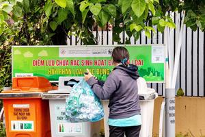 Hệ thống thu gom rác tại nhiều địa phương còn manh mún, thiếu đồng bộ