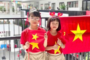 Miền Bắc, miền Trung nắng nóng gay gắt dài ngày, bão số 5 quần thảo trên biển nhiều ngày tới