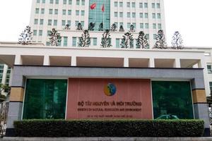 Bộ Nông nghiệp và Môi trường: Hàng trăm cơ sở nhà, đất dôi dư chưa được xử lý dứt điểm