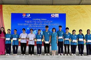 Tuyên Quang: Nhiều hoạt động tiếp sức học sinh vùng cao, biên giới trước thềm năm học mới