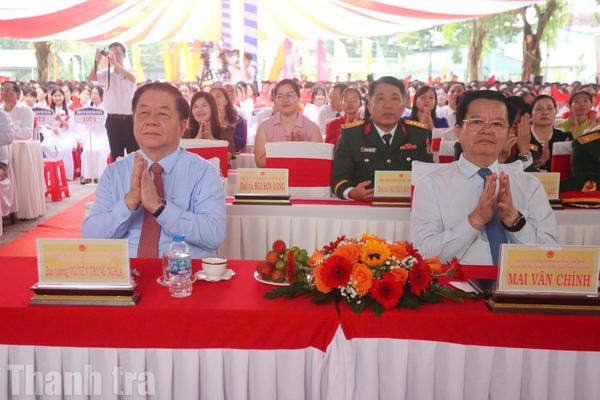 Tây Ninh: Đại tướng Nguyễn Trọng Nghĩa dự khai giảng, động viên học sinh khó khăn