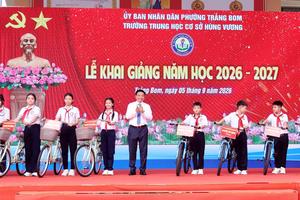 Học sinh Đồng Nai rộn ràng bước vào năm học mới