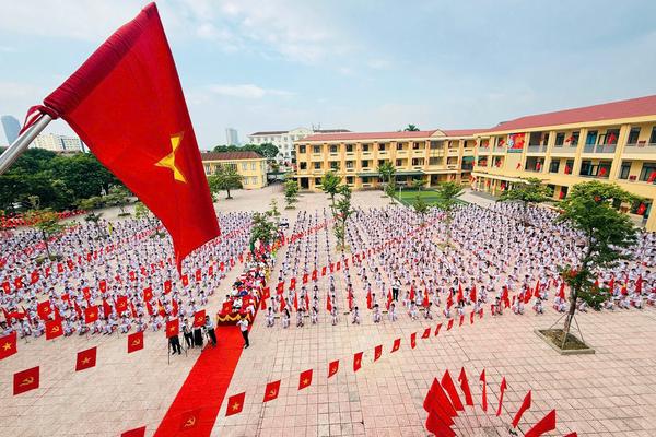 Hà Tĩnh: Hơn 390.000 cán bộ, giáo viên, học sinh hân hoan bước vào năm học mới