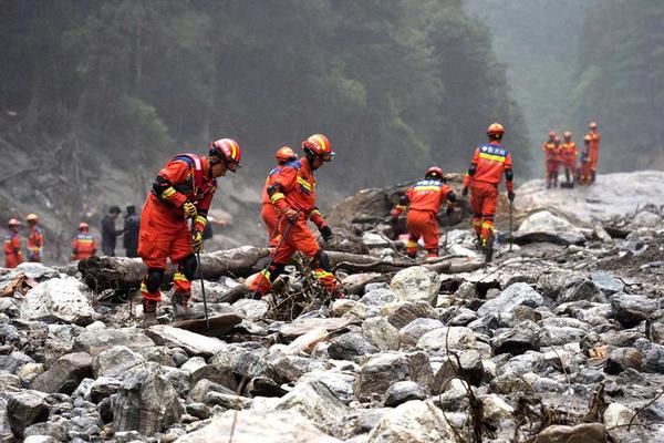 Giáo hội Phật giáo Việt Nam kêu gọi ủng hộ nạn nhân lũ quét ở Nepal, Trung Quốc