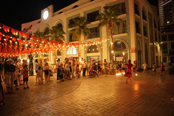 Alora Nha Trang kéo dài thêm trải nghiệm về đêm tại thủ phủ du lịch 2 dòng khách quanh năm