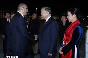 Tổng Bí thư, Chủ tịch nước Tô Lâm bắt đầu thăm chính thức Cộng hòa Pháp và dự Hội nghị Thượng đỉnh Không gian vũ trụ tại Paris