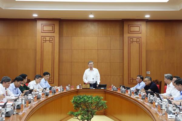 Chỉ đưa vào Điều lệ Đảng những vấn đề đã được tổng kết, kiểm nghiệm