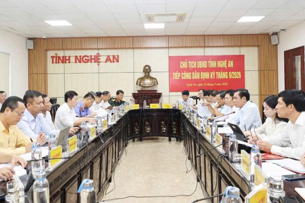 Chủ tịch UBND tỉnh Nghệ An: Yêu cầu làm rõ trách nhiệm, giải quyết dứt điểm kiến nghị kéo dài