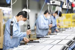 Hơn 4,1 triệu tỷ đồng tín dụng chảy vào doanh nghiệp nhỏ và vừa