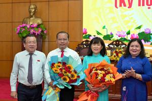 Thủ tướng phê chuẩn kết quả bầu, miễn nhiệm lãnh đạo tỉnh Tây Ninh