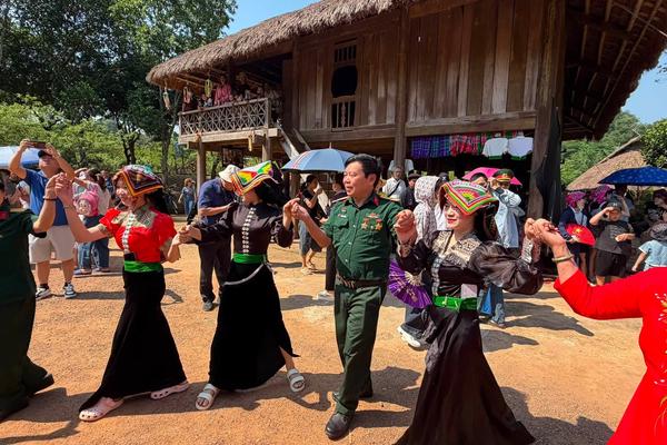 Đảm bảo tiến độ xây dựng Cơ sở dữ liệu về dân tộc hoàn thành đúng thời hạn