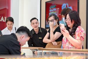 Giá vàng hôm nay 20/9: 100% chuyên gia dự báo tăng, vàng sẽ đi về đâu?
