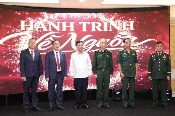HDTV Việt Nam ra mắt Chương trình “Hành trình về nguồn - Trở về để biết mình từ đâu”