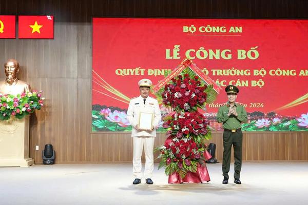 Đại tá Nguyễn Đình Dương giữ chức Giám đốc Công an TP Huế