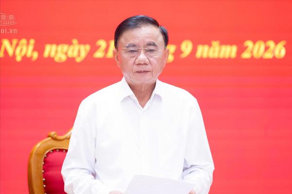 Bộ Chính trị: Văn phòng Trung ương Đảng được ưu tiên điều động, luân chuyển, biệt phái cán bộ
