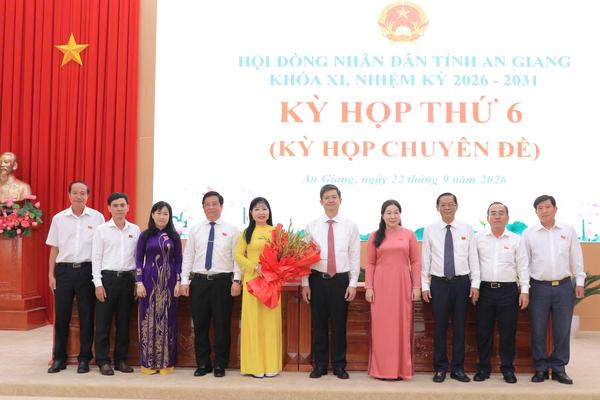 Bà Trần Thị Thanh Hương được bầu giữ chức Chủ tịch HĐND tỉnh An Giang