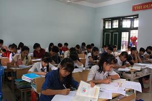 Lai Châu: Quyết liệt huy động học sinh trúng tuyển đến trường