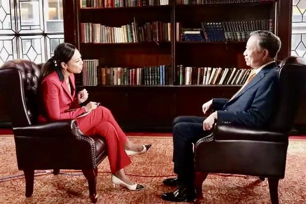 Tổng Bí thư, Chủ tịch nước Tô Lâm trả lời phỏng vấn kênh truyền hình Bloomberg TV
