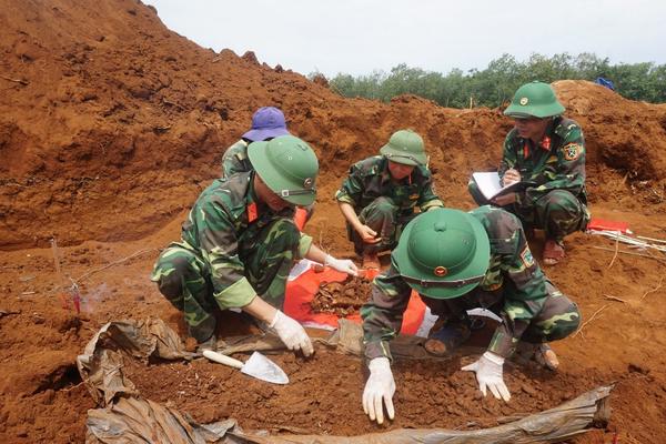 Hơn 2.800 hài cốt liệt sĩ được tìm kiếm, quy tập: Thắp sáng nhiều hi vọng trả lại tên cho Anh