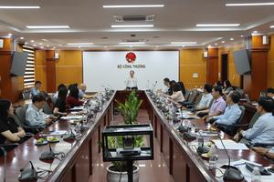 Thị trường trong nước giữ ổn định trước biến động giá năng lượng