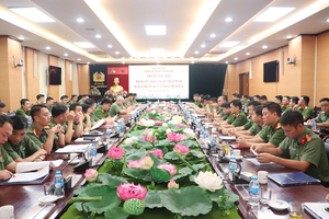Công an Hà Nội: Điều động 32 cán bộ cấp phòng về Công an xã