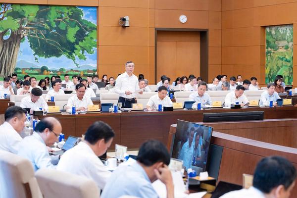 Đề xuất cho Chính phủ quyết gói ưu đãi đầu tư vượt trội với dự án có tác động lan tỏa