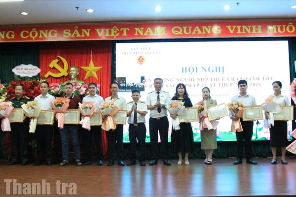 Gia Lai vinh danh 227 người dân, doanh nghiệp nộp thuế xuất sắc