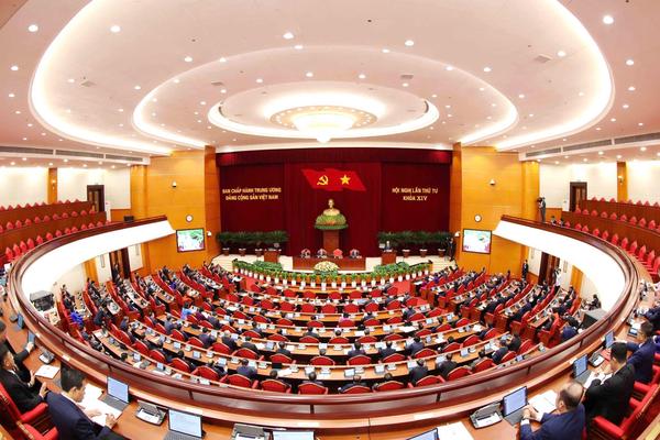 Trung ương bàn chiến lược trọng dụng nhân tài, quy định mới về đảng viên tham gia kinh doanh
