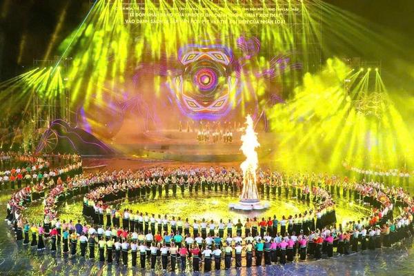 Lào Cai tổ chức Lễ hội Mường Lò 2026: Tôn vinh Di sản Xòe Thái