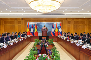 Việt Nam sẵn sàng hỗ trợ Lào tận dụng hiệu quả các cơ hội để phát triển nhanh và bền vững