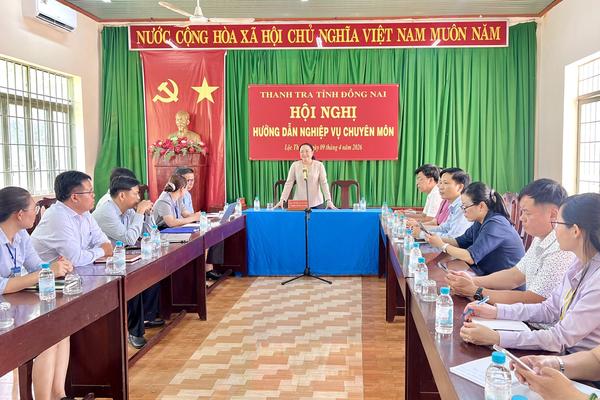 Bài 2: Khi công chức thanh tra bám cơ sở, gần dân