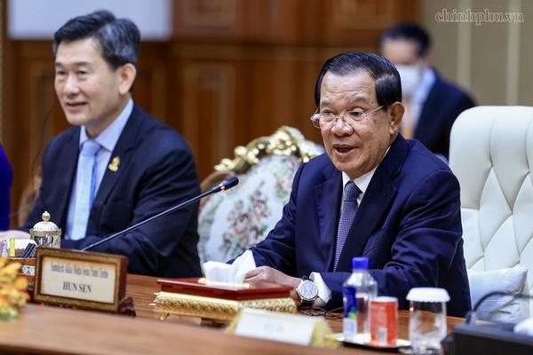Chủ tịch Hun Sen: Thành quả phát triển kinh tế của Việt Nam cũng đem lại lợi ích cho Campuchia