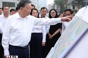 Tổng Bí thư, Chủ tịch nước kiểm tra tiến độ thi công một số công trình, dự án trọng điểm của Thủ đô