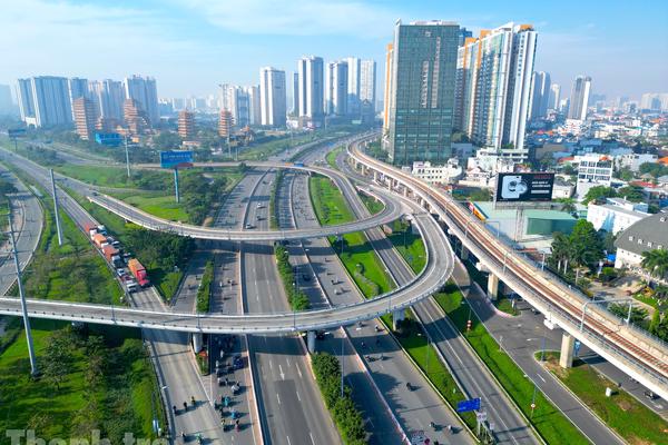 Bài 1: Nguồn cung bùng nổ, cơ hội hay thách thức cho thị trường bất động sản phía Nam