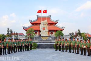 Thanh tra Công an Hà Nội về nguồn, giao lưu và học tập kinh nghiệm với Thanh tra Công an Hưng Yên