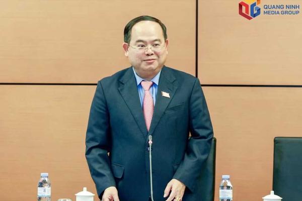 Đoàn Đại biểu Quốc hội thành phố Quảng Ninh góp ý hoàn thiện pháp luật về bưu chính, đo lường