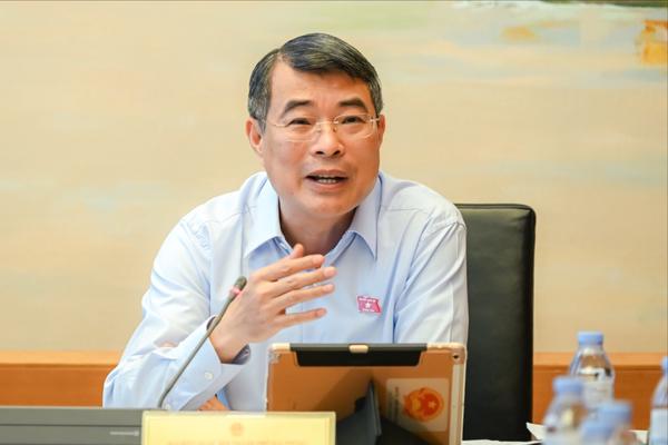 Thủ tướng nói về giá nhà, đất, xăng dầu