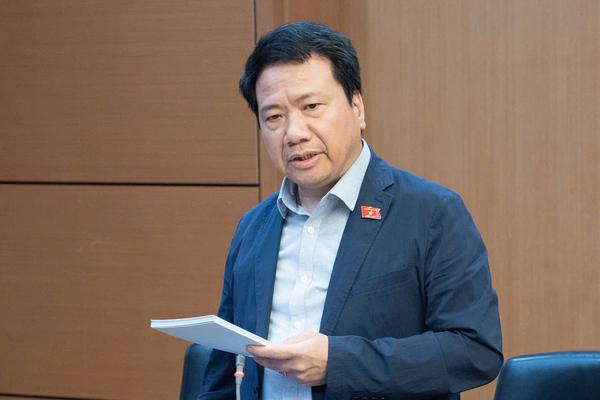 Đại biểu Quốc hội chưa yên tâm khi tiến sĩ không có bằng cử nhân luật làm luật sư
