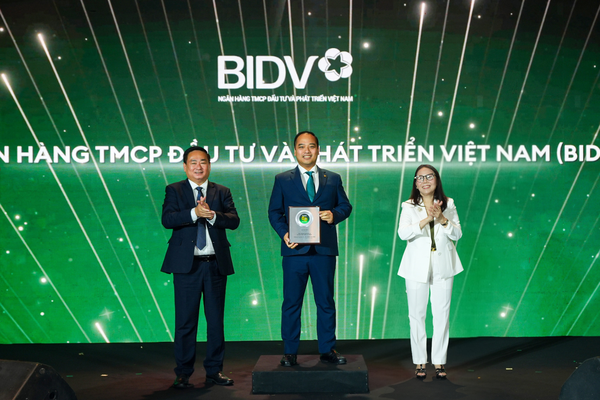 BIDV - Top 50 Doanh nghiệp dẫn đầu về ESG