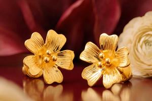 Bảo Tín Mạnh Hải giới thiệu quà tặng vàng 24K nhân dịp 20/10