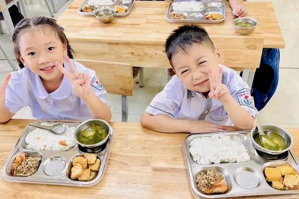 Bài 3: Tăng cường quản lý thức ăn đường phố, suất ăn tập thể