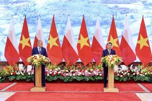 Việt Nam, Ba Lan thiết lập quan hệ Đối tác chiến lược