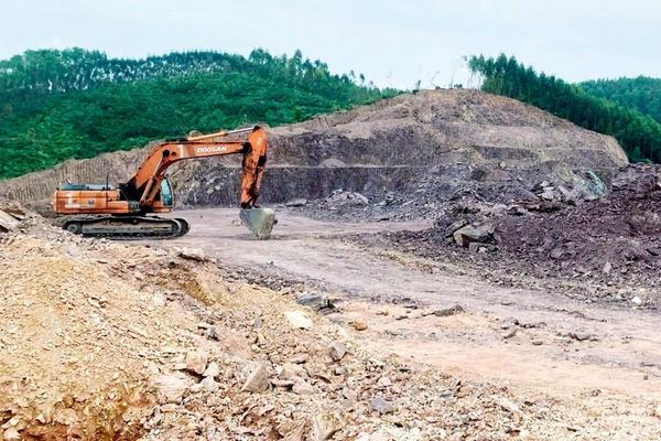 Bắc Ninh: Phúc Thịnh khai thác vượt công suất, chậm đóng cửa mỏ